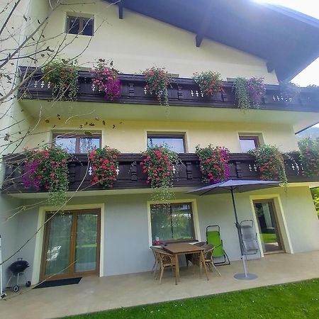 Seeblick-Appartements Ossiach Esterno foto